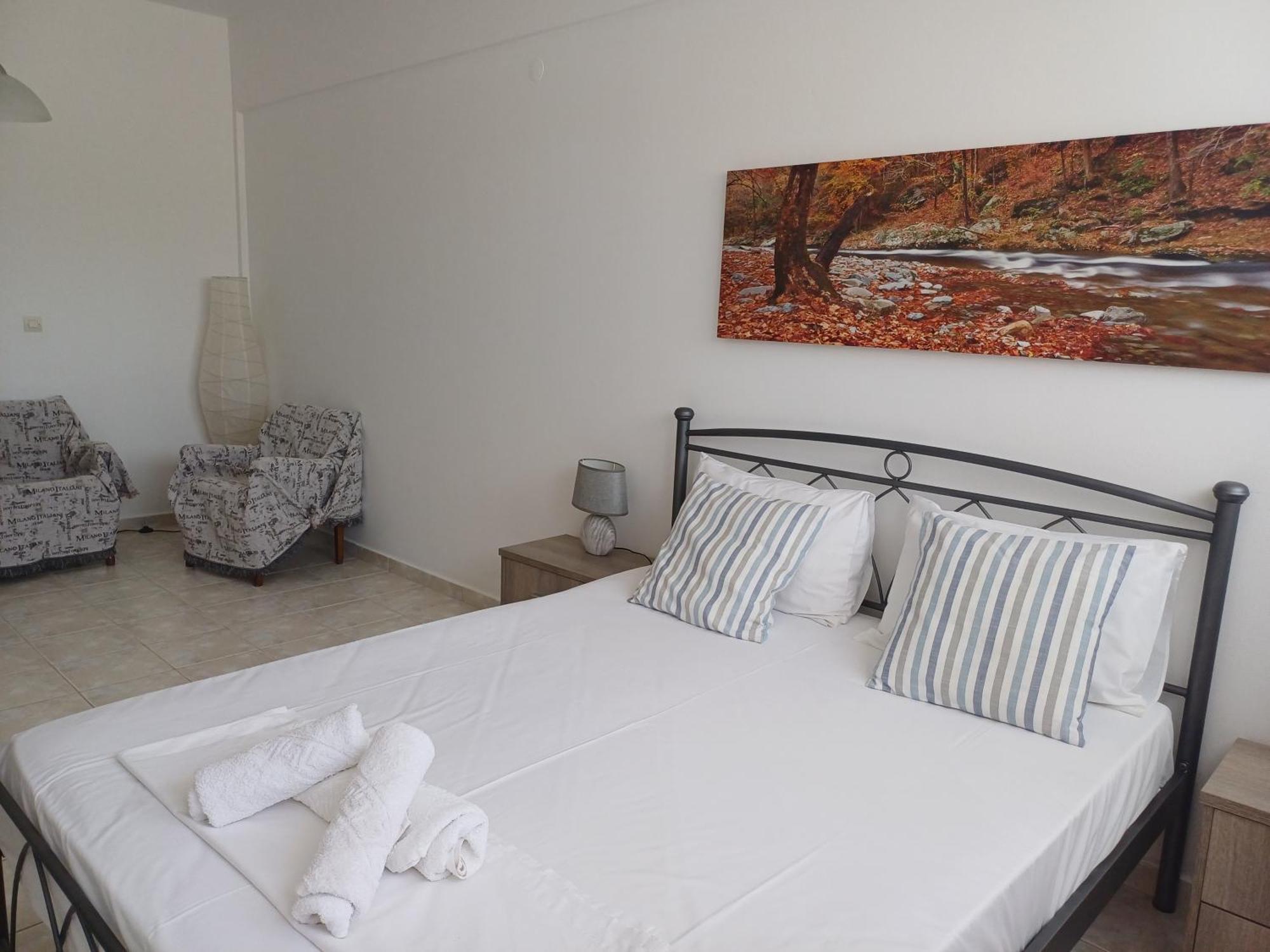 Ideal Home Near The Beach Gythio Bagian luar foto