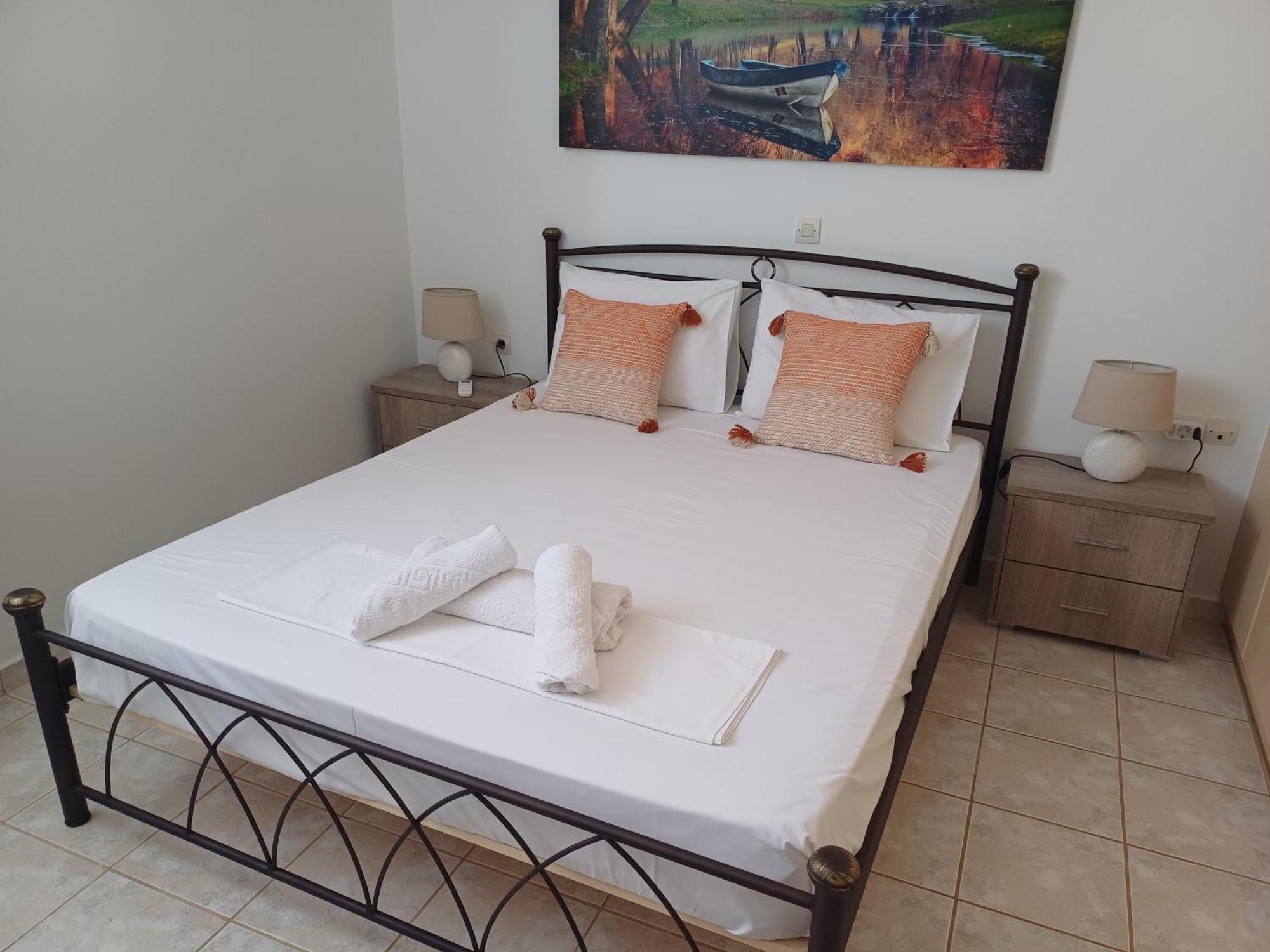 Ideal Home Near The Beach Gythio Bagian luar foto